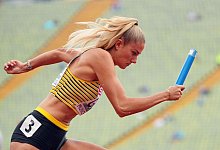 Alica Schmidt in einem Staffel-Rennen in Aktion. - Soeren Stache/dpa