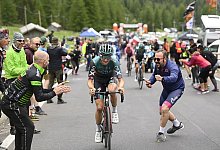 Radprofi Jai Hindley ist positiv auf das Coronavirus getestet worden. - Fabio Ferrari/LaPresse via ZUMA Press/dpa