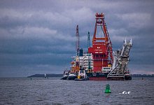 Russisches Verlegeschiff "Fortuna" - Foto: Jens B&uuml;ttner/dpa-Zentralbild/dpa