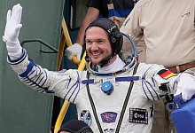 Umsteigen auf dem Mond - Dmitri Lovetsky/AP/dpa