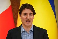Justin Trudeau hat nach einer Gesangseinlage w&auml;hrend seines Besuchs in Gro&szlig;britannien zum Tod der Queen Kontroversen ausgel&ouml;st. - Efrem Lukatsky/AP/dpa