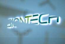 Biontech - Foto: Boris Roessler/dpa