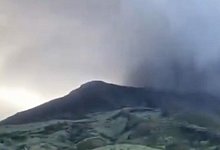 Ausbruch auf Vulkaninsel Stromboli - -/INGV/dpa