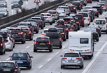 urn:newsml:dpa.com:20090101:241216-935-372148 - Marijan Murat/dpa