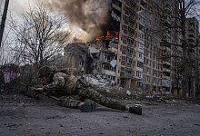 Ukraine-Krieg - Evgeniy Maloletka/AP