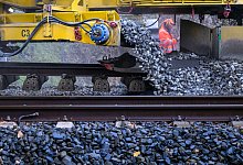 Bauarbeiten an der Anhalter Bahn - Hendrik Schmidt/dpa