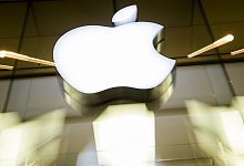 Die US-Firma Apple verkauft derzeit keine Produkte mehr in Russland. - Peter Kneffel/dpa