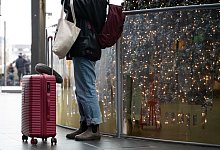 Reiseverkehr an Weihnachten - Markus Lenhardt/dpa