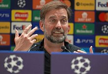 Trainer J&uuml;rgen Klopp will mit dem FC Liverpool erneut die Champions League gewinnen. - Jon Super/AP/dpa
