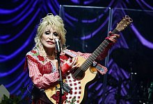 Dolly Parton - Jack Plunkett/Invision via AP/dpa