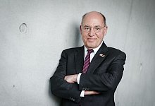 Gregor Gysi ist auch Anwalt. - Kay Nietfeld/dpa