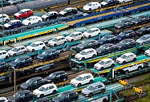 Autotransporte - Sina Schuldt/dpa