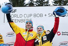 Simon Wulff (l) und Francesco Friedrich - Sebastian Kahnert/dpa