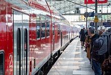 Regio - Bernd Diekjobst/dpa-tmn