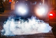 Endrohrmessung bei der AU - Foto: Markus Scholz/dpa-tmn