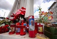 Papst Franziskus im Krankenhaus - Andrew Medichini/AP/dpa