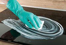 Glaskeramik-Reiniger - Foto: Stiftung Warentest