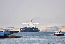 Suezkanal - Sayed Hassan/dpa