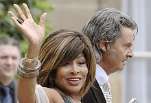 Tina Turner und Erwin Bach - Yoan Valat/EPA/dpa