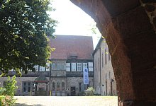 Burghotel Blomberg - Michaela Weisse