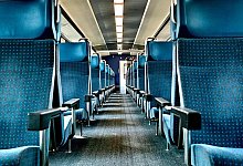 Bahnfahrt mit Hindernissen - Pixabay