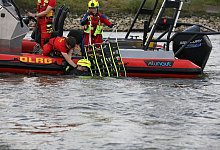 DLRG-Übung auf dem Rhein - Sascha Thelen/dpa