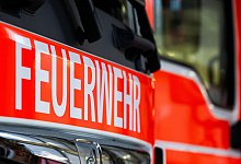 Zugeparkte Stra&szlig;en zunehmendes Problem f&uuml;r Feuerwehren - Soeren Stache/dpa