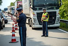 Grenzkontrolle in Bayern - Foto: Lino Mirgeler/dpa