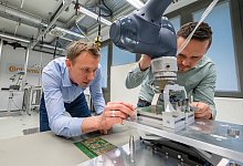 Continental Jahreszahlen - Foto: Armin Weigel/dpa