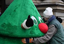 Prozess wegen Hausfriedensbruchs - Streit um Weihnachtsbaum - Niklas Graeber/dpa