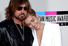 Billy Ray Cyrus + Tochter - Paul Buck/EPA/dpa