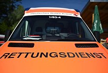 Rettungswagen - Symbolbild - Patrick Seeger/dpa