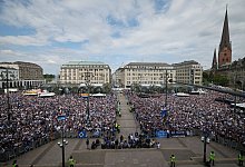 Aufstiegsfeier Hamburger SV - Christian Charisius/dpa