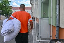 Zentrale Erstaufnahmeeinrichtung f&uuml;r Asylbewerber - Patrick Pleul/dpa