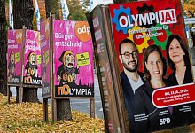 Plakate zur Olympia Bewerbung Münchens - Peter Kneffel/dpa
