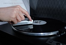 Ein Plattenspieler - Laura Ludwig/dpa-tmn