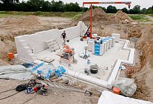 Bau eines Einfamilienhauses mit Keller - Markus Scholz/dpa-tmn