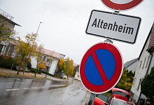 Altenheim - Sebastian Gollnow/dpa/Symbolbild