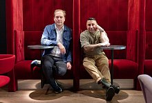 Sammy Amara und Thees Uhlmann - Henning Kaiser/dpa/Produktion