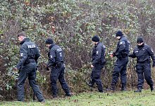 Erneute Spurensuche am Fundort im Fall Fabian - Bernd W&uuml;stneck/dpa