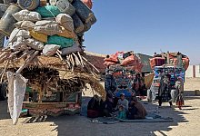 Afghanische Flüchtlinge an der pakistanischen Grenze - Uncredited/AP/dpa