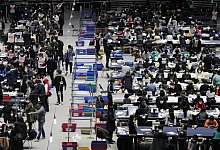 Parlamentswahl in S&uuml;dkorea - Foto: Ahn Young-Joon/AP/dpa