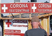 Die Inzidenz sinkt, aber der Wert hat nur eine begrenzte Aussagekraft. - Bernd Wei&szlig;brod/dpa