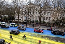 Protestaktion - @bydonkeys/Twitter/PA Media/dpa