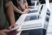 Notebooks auf der IFA - Foto: Florian Schuh/dpa-tmn