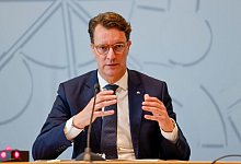 Hendrik W&uuml;st - Thomas Banneyer/dpa