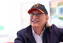 Otto Waalkes bei der Er&ouml;ffnung seiner Ausstellung in Werl. - Guido Kirchner/dpa