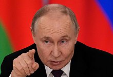 Wladimir Putin bei einer Pressekonferenz im Kreml - Alexander Zemlianichenko/AP/dpa