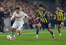 Fenerbahce Istanbul - VfB Stuttgart - Khalil Hamra/AP/dpa