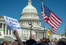 Forderung zur Veröffentlichung der Akten - Kevin Wolf/AP/dpa